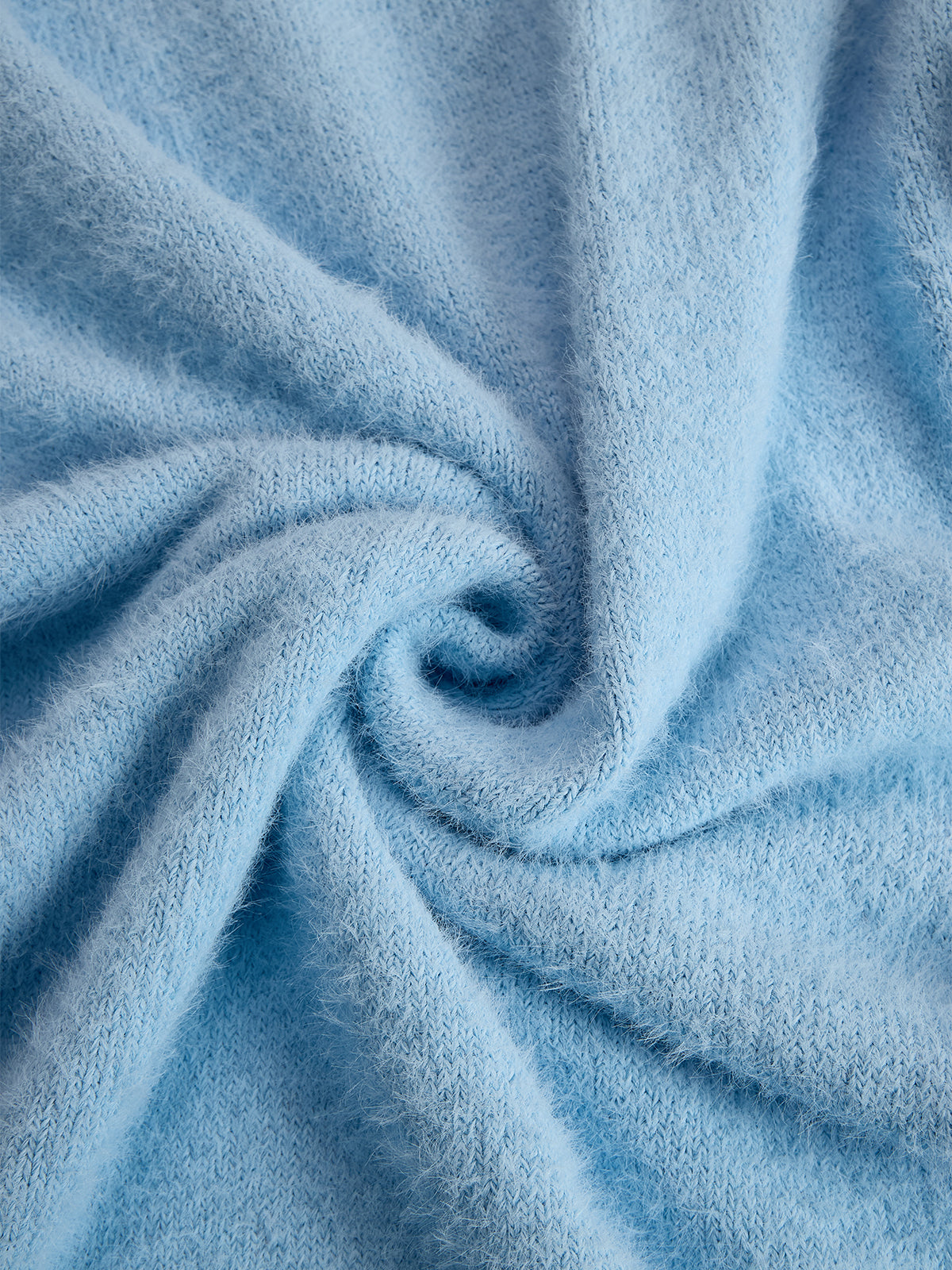 Vestido mini de punto de mohair azul cielo con cuello alto