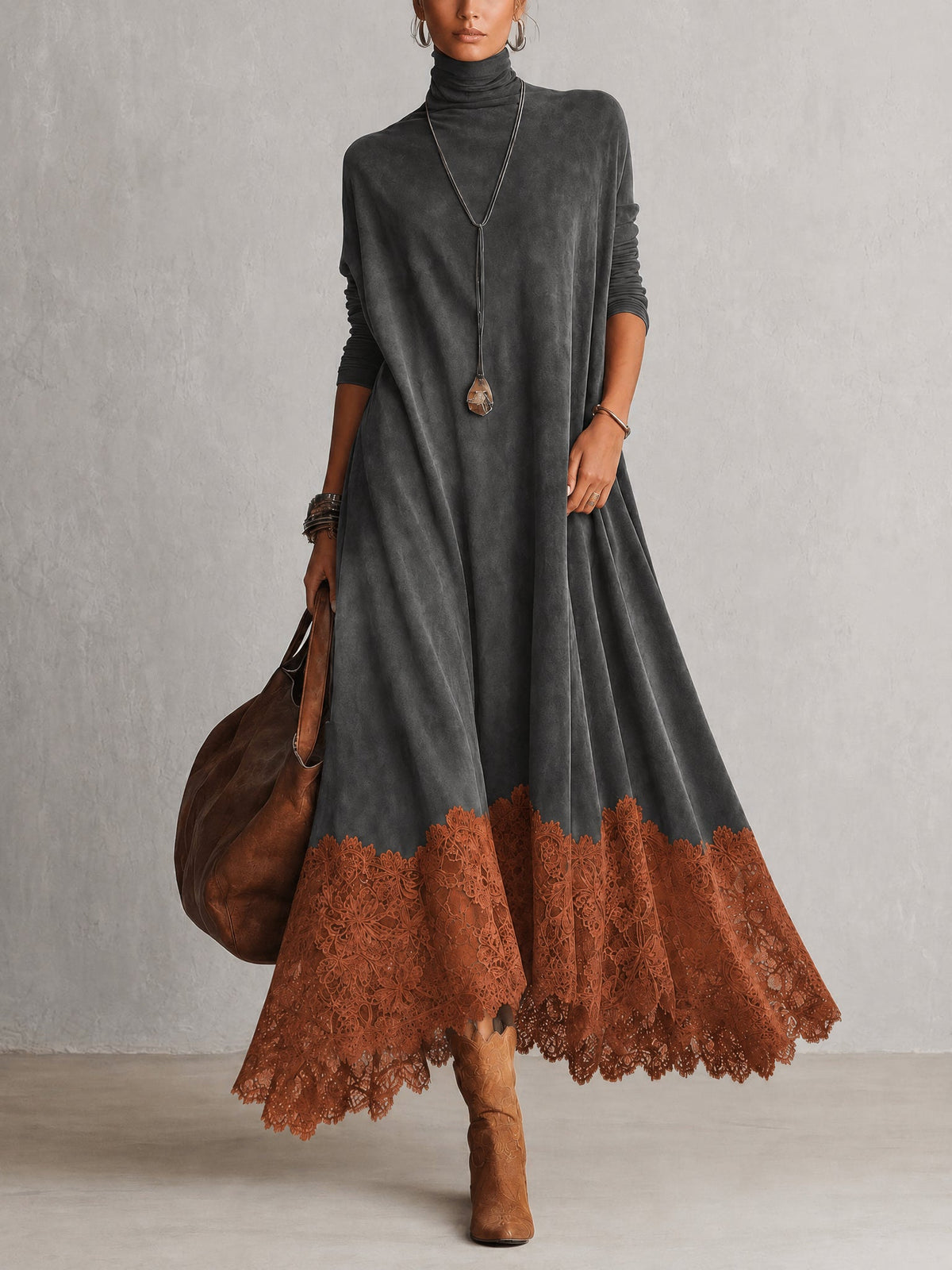Vestido largo marrón efecto ante con mangas largas y bajo de encaje vintage