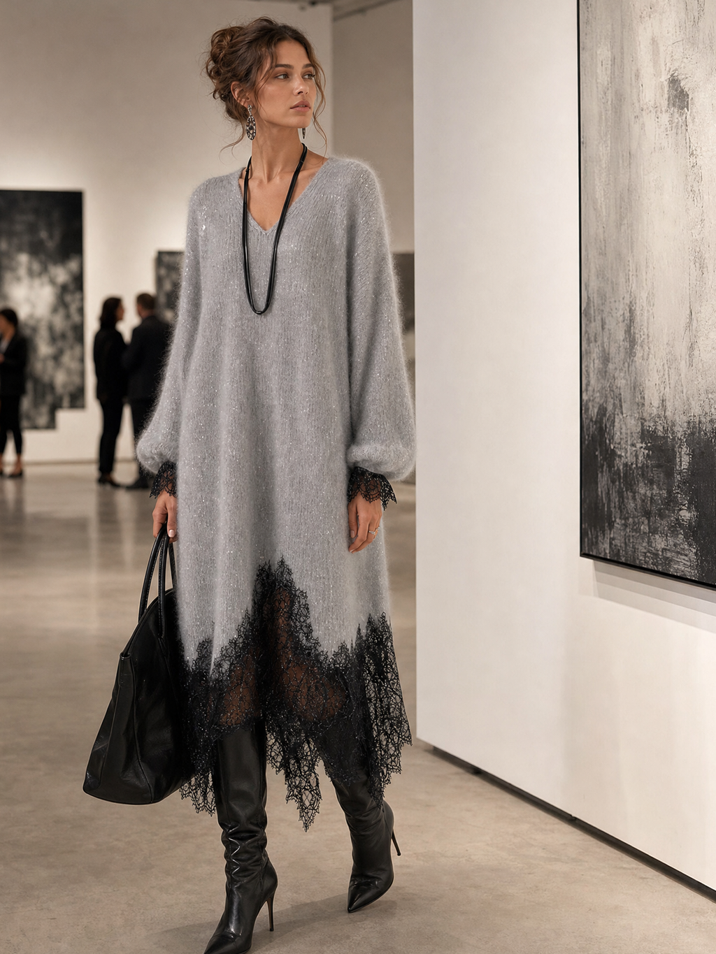 Vestido midi gris de punto brillante con bajo de encaje
