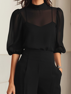 Conjunto Negro de Tres Piezas con Top Camisola Transparente y Pantalones de Pierna Ancha